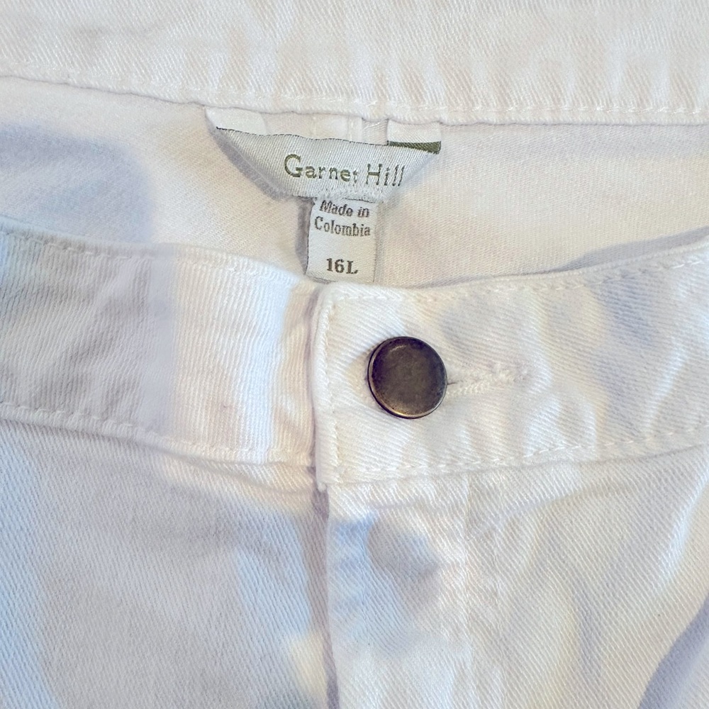 Never worn White Garnet Hill Jeans Size 16 Long